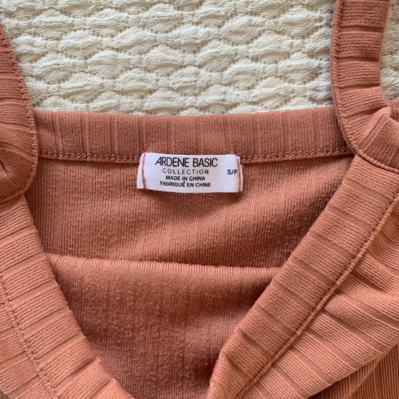 Ribbed tank top - Picture 3 of 6